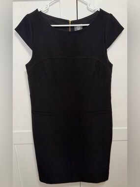 Vince Camuto Black Cap-Sleeve Midi Sheath Dress. Size-8
